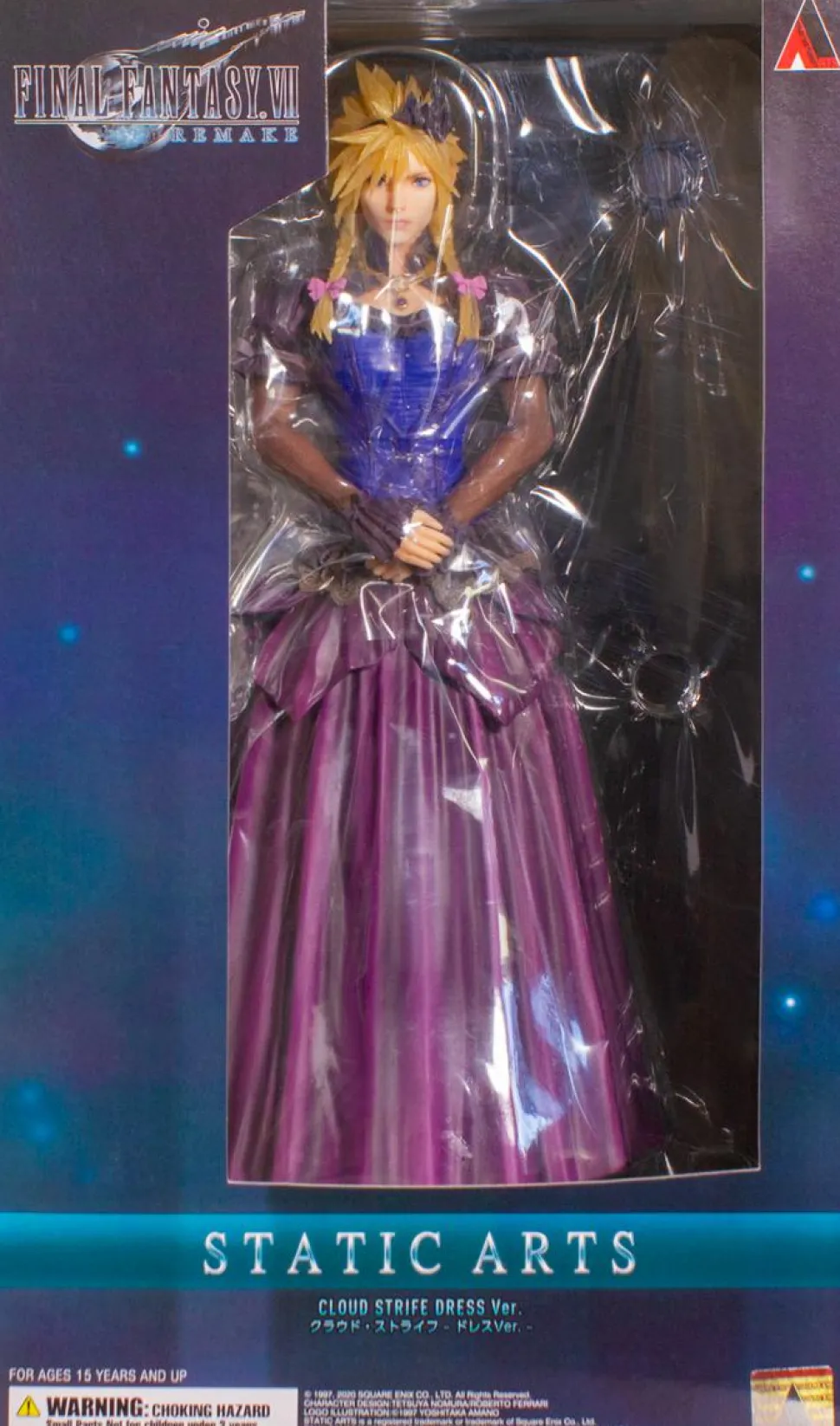 Final Fantasy VII Remake - Cloud Strife in Dress Static Arts 13’” Statue