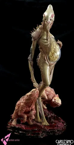Franco Carlesimo - Mom 16” Diorama Statue