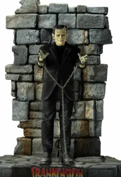Frankenstein (1931) - The Monster Deluxe 1/6th Scale Action Figure