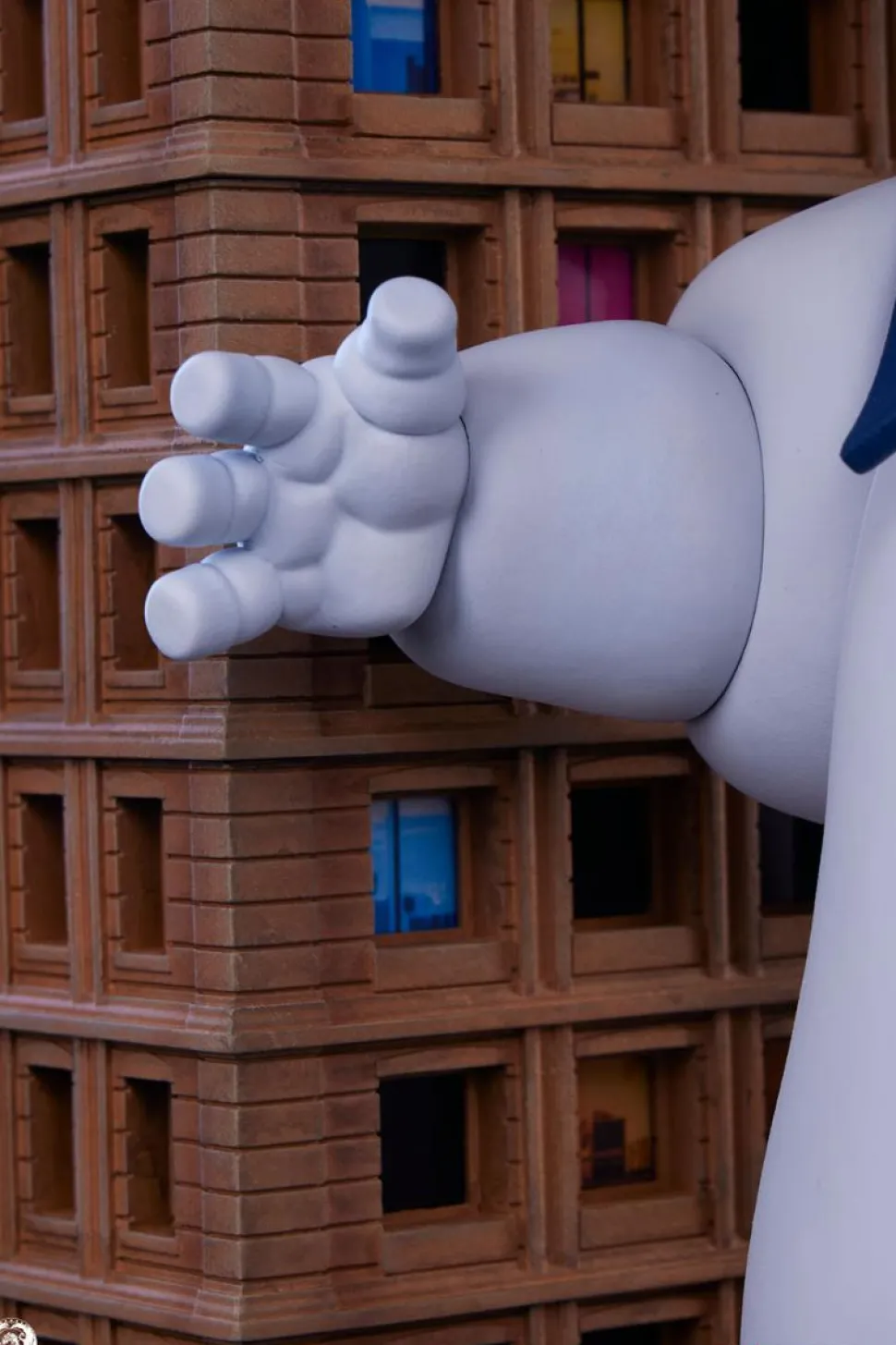 Ghostbusters (1984) - Stay Puft Marshmallow Man 29" Diorama Statue