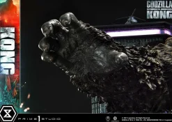 Godzilla vs Kong - King Kong Final Battle 31” Diorama Statue