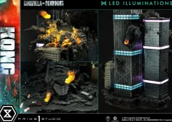 Godzilla vs Kong - King Kong Final Battle 31” Diorama Statue