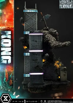 Godzilla vs Kong - King Kong Final Battle 31” Diorama Statue