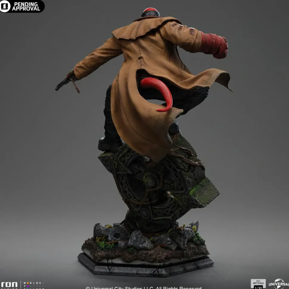 Hellboy 2: The Golden Army - Hellboy 1/10th Scale Statue
