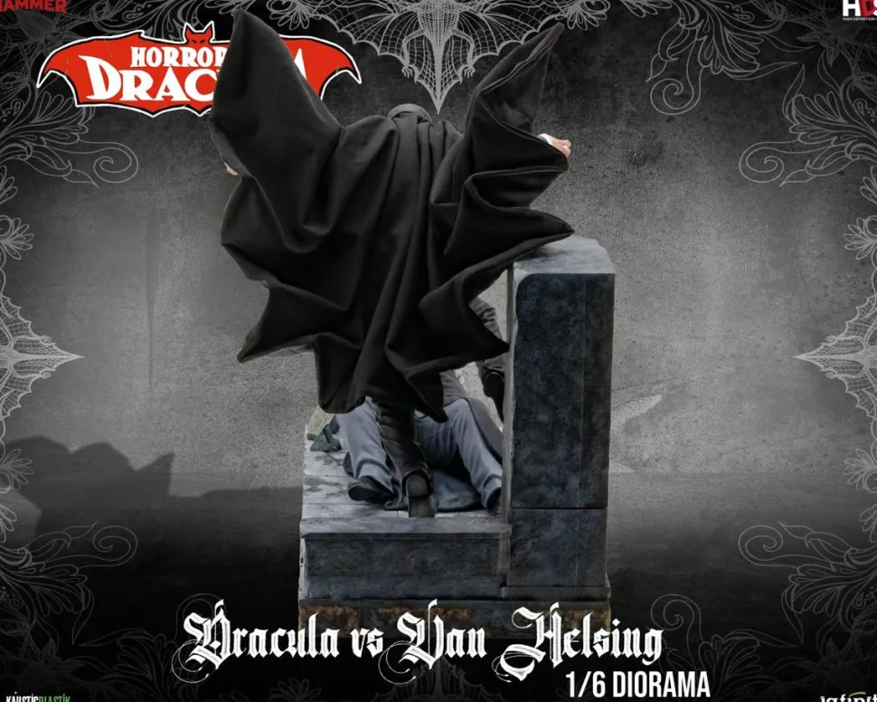 Horror of Dracula (1958) - Dracula vs. Van Helsing 1/6th Scale Diorama Statue