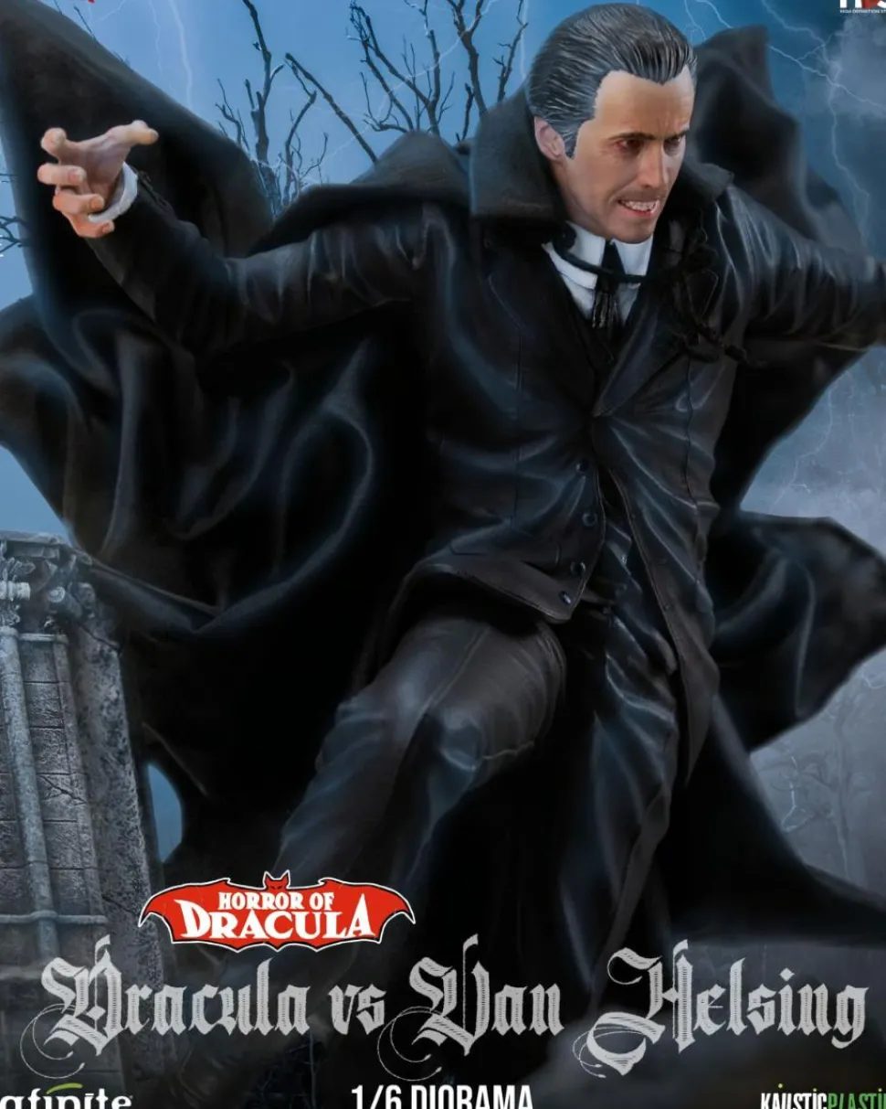 Horror of Dracula (1958) - Dracula vs. Van Helsing 1/6th Scale Diorama Statue