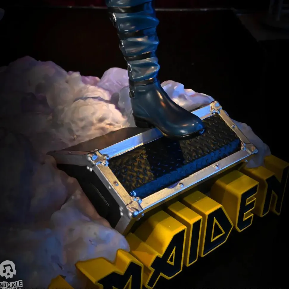 Iron Maiden - Fear of the Dark 3D Vinyl 8" Statue