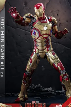 Iron Man 3 - Iron Man Mark XLII 42 (2.0) 1/6th Scale Hot Toys Action Figure
