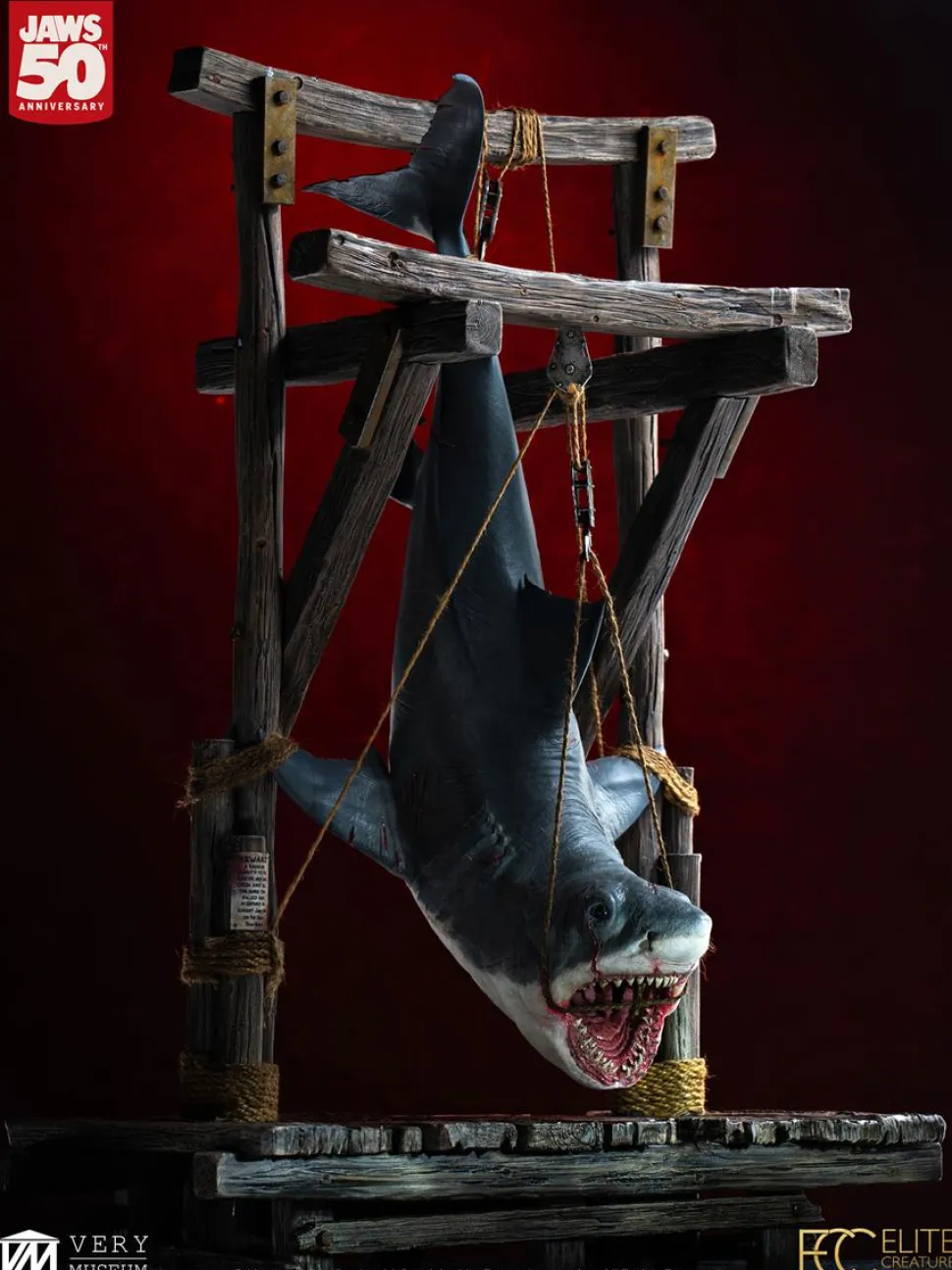 Jaws - Hanging Shark 1/12th Scale Maquette Statue