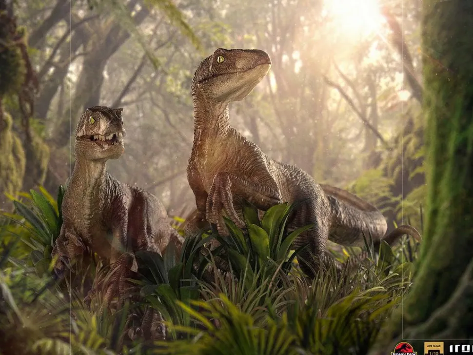 Jurassic Park - Just the Two Raptors Deluxe 1/10th Scale Statue