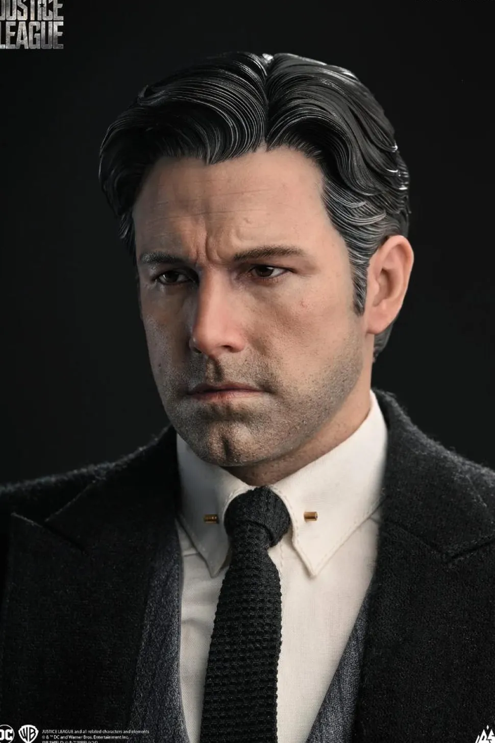 Justice League (2017) - Ben Affleck as Bruce Wayne 1/4th Scale Statue