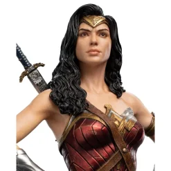 Justice League - Wonder Woman 1/6th Scale Statue