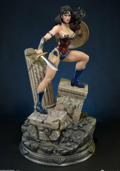 Justice League: The New 52 - Wonder Woman 24” Statue