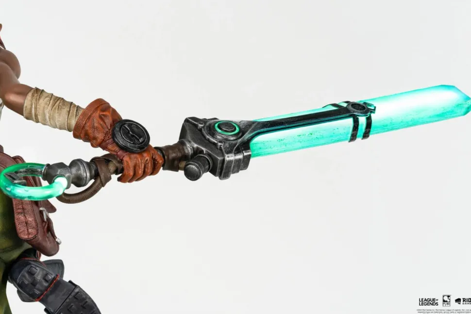 League of Legends - Ekko 1/4th Scale Statue
