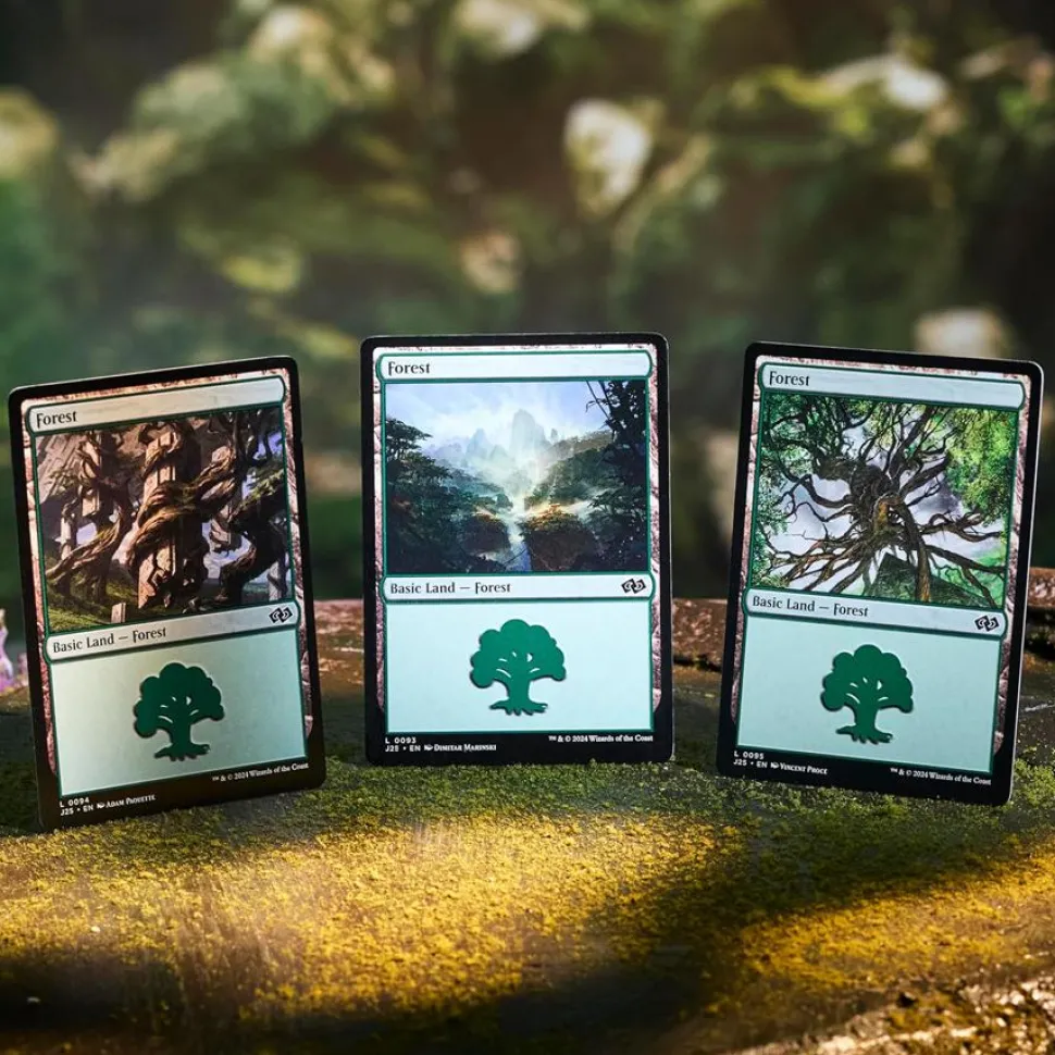 Magic: The Gathering - 2025 Land Station