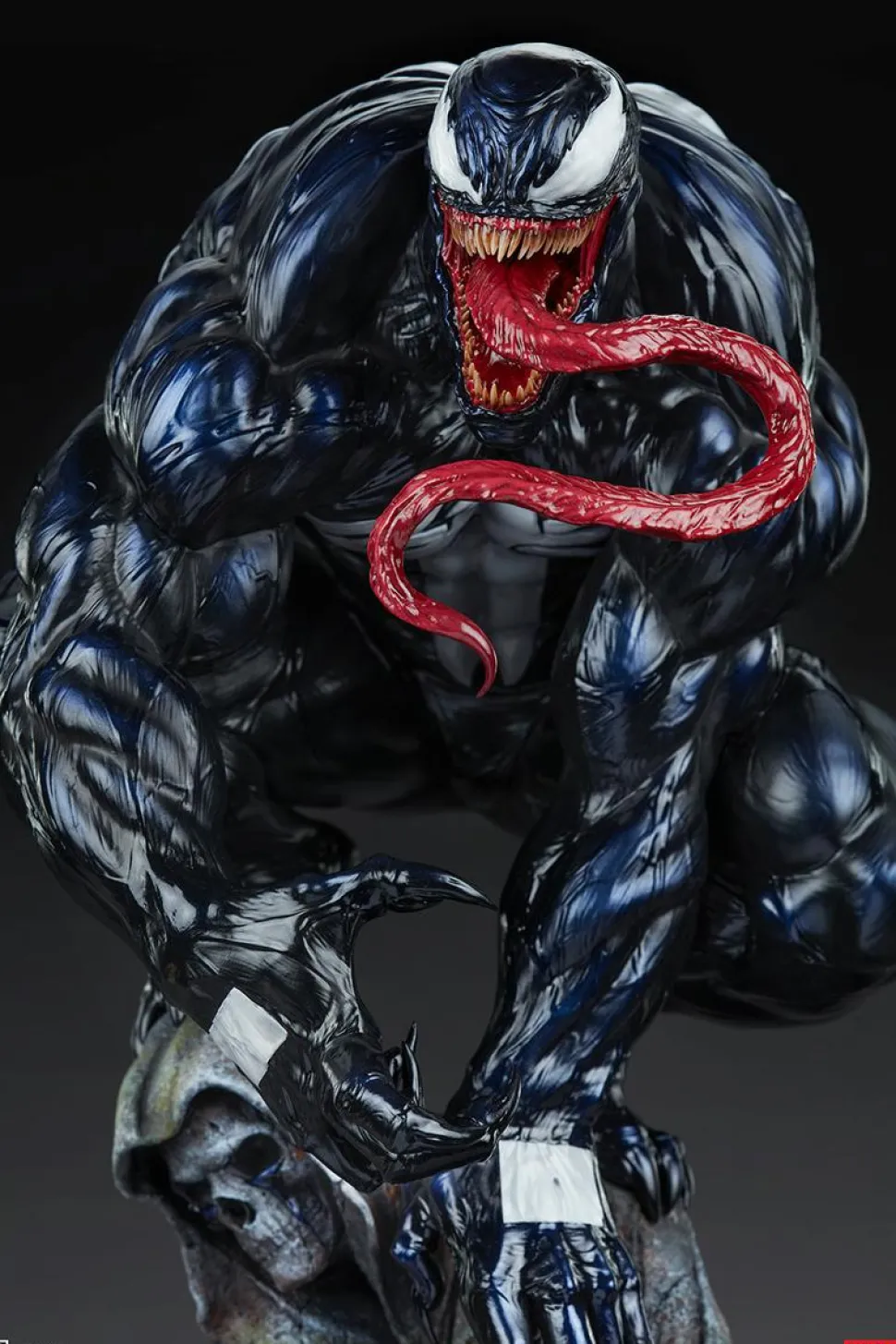 Marvel Comics - Venom Premium Format Statue