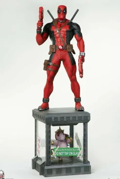 Marvel: Contest of Champions - Deadpool 1/3 Scale Statue