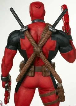 Marvel: Contest of Champions - Deadpool 1/3 Scale Statue