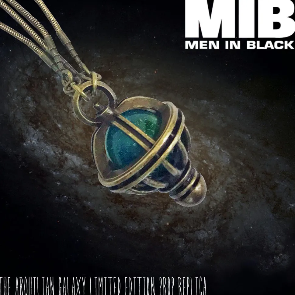 Men in Black - The Arquilian Galaxy Necklace 1:1 Scale Life-Size Prop Replica