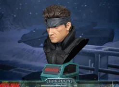 Metal Gear Solid - Solid Snake 1:1 Scale Life-Size Bust
