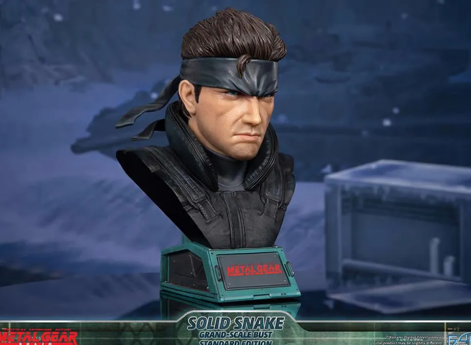 Metal Gear Solid - Solid Snake Grand Scale 12” Bust