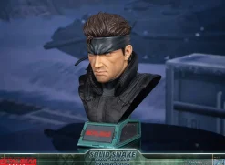 Metal Gear Solid - Solid Snake Grand Scale 12” Bust