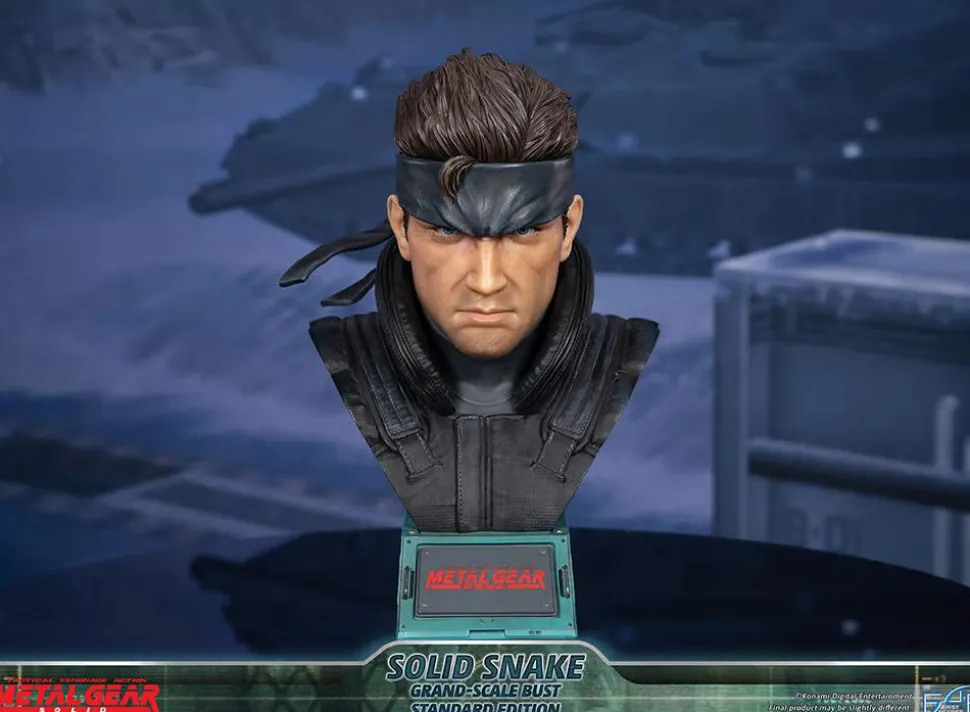 Metal Gear Solid - Solid Snake Grand Scale 12” Bust
