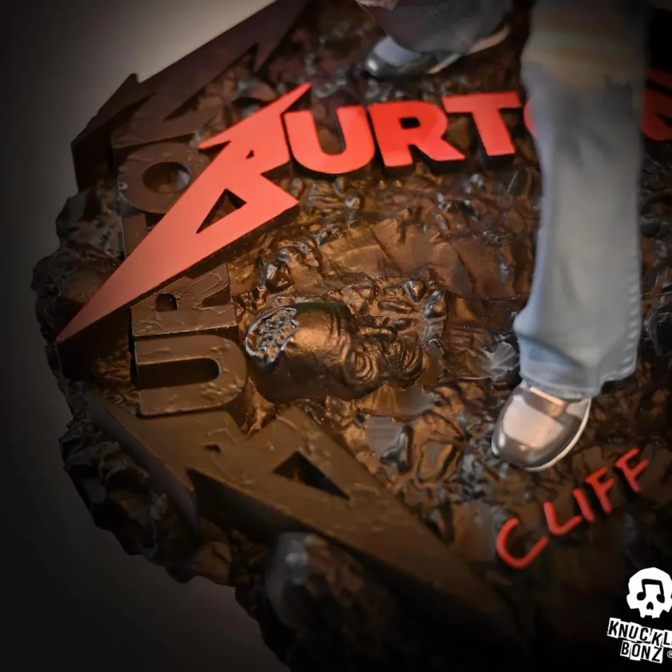 Metallica - Cliff Burton II Rock Iconz Statue