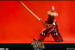 Monster Hunter - Male Hunter Yukumo Armour 1/6th Scale Action Figure