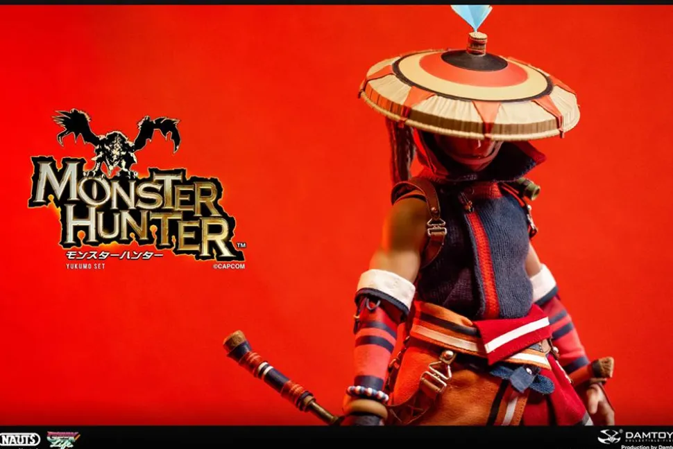 Monster Hunter - Male Hunter Yukumo Armour Deluxe 1/6th Scale Action Figure