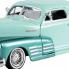 Motormax - 1948 Chevy Aerosedan Fleetside Get Low Collection 1/24th Scale Die-Cast Vehicle Replica