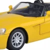 Motormax - 2003 Dodge Viper SRT-10 Timeless Legends Collection 1/18th Scale Die-Cast Vehicle Replica