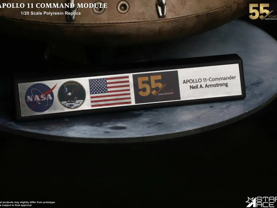 NASA - Apollo 11 Command Module Deluxe 1:20 Scale Replica
