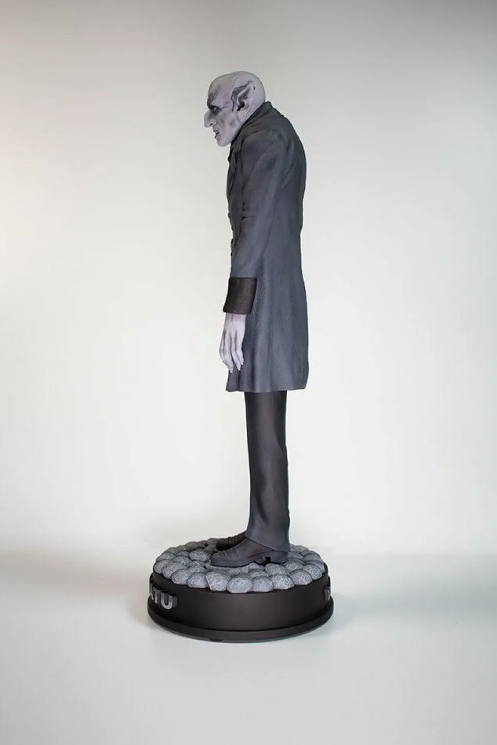 Nosferatu - Count Orlok Black & White Version 1/6th Scale Statue