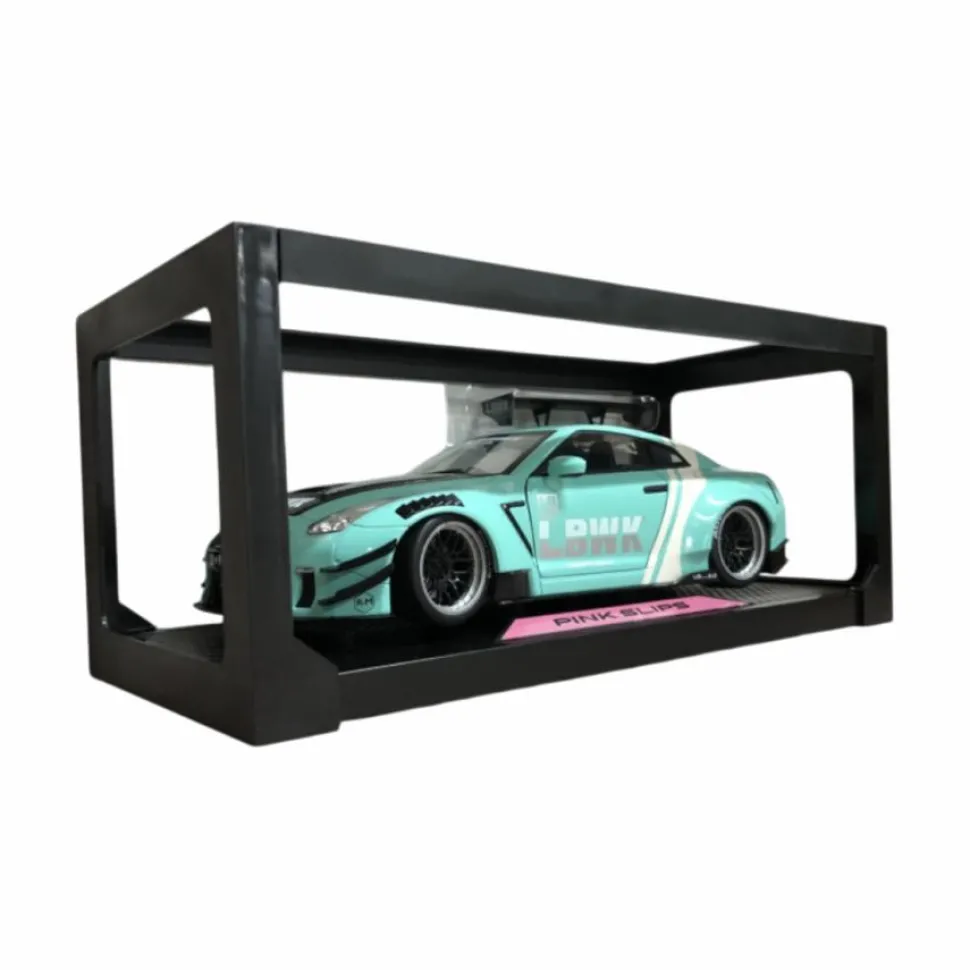 Pink Slips - Nissan GT-R R35 LBWK Body Kit Type 2.0 1/18th Scale Die-Cast Vehicle Replica