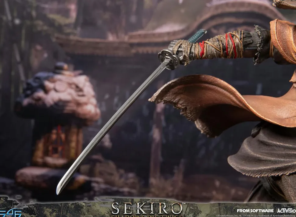 Sekiro: Shadows Die Twice - Sekiro 12" Statue