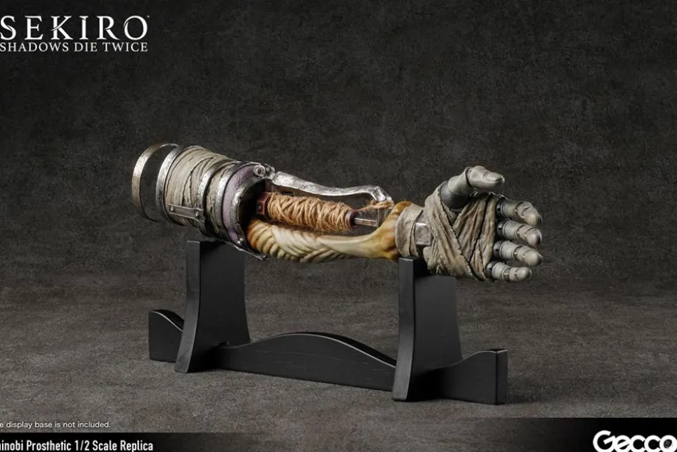 Sekiro: Shadows Die Twice - Shinobi Prosthetic 1/2 Scale Replica Statue