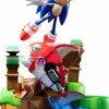 Sonic the Hedgehog - Sonic the Hedgehog vs Chopper 11” Diorama Statue