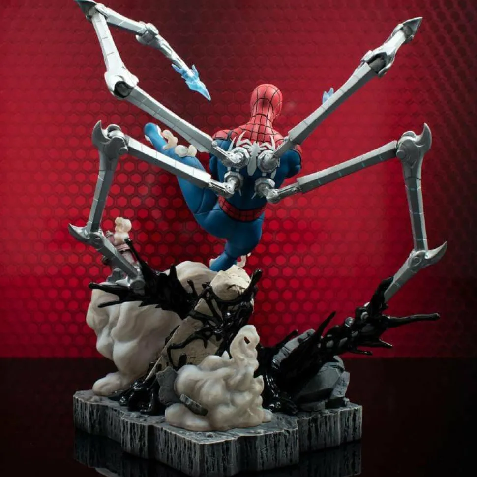 Spider-Man 2 - Spider-Man Marvel Gallery Gameverse Deluxe 12" PVC Diorama Statue