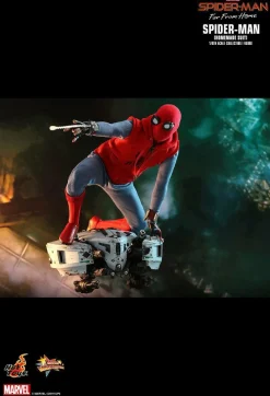 Spider-Man: Far From Home - Spider-Man Homemade Suit 1/6th Scale Hot Toys Action Figure