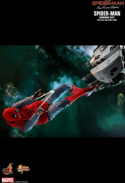 Spider-Man: Far From Home - Spider-Man Homemade Suit 1/6th Scale Hot Toys Action Figure