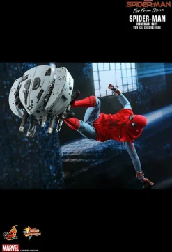 Spider-Man: Far From Home - Spider-Man Homemade Suit 1/6th Scale Hot Toys Action Figure