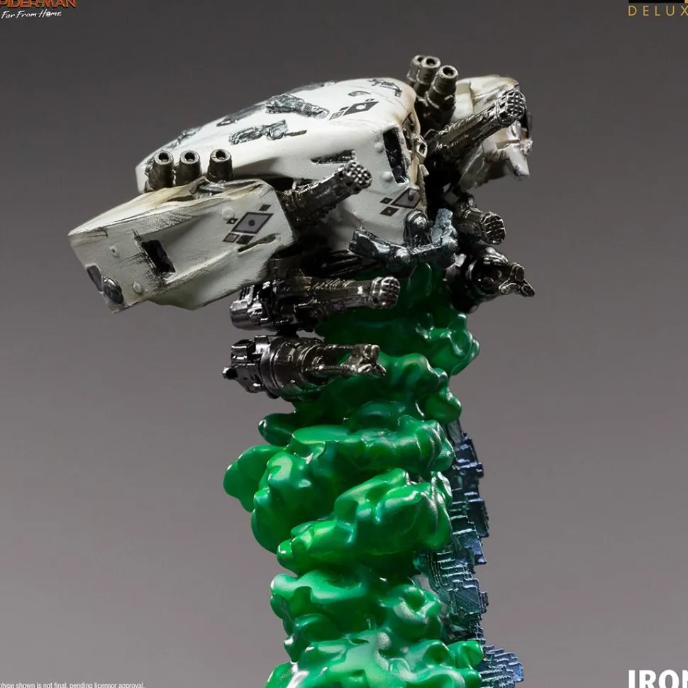 Spider-Man: Far From Home - Iron Man Illusion Deluxe 1/10th Scale Statue