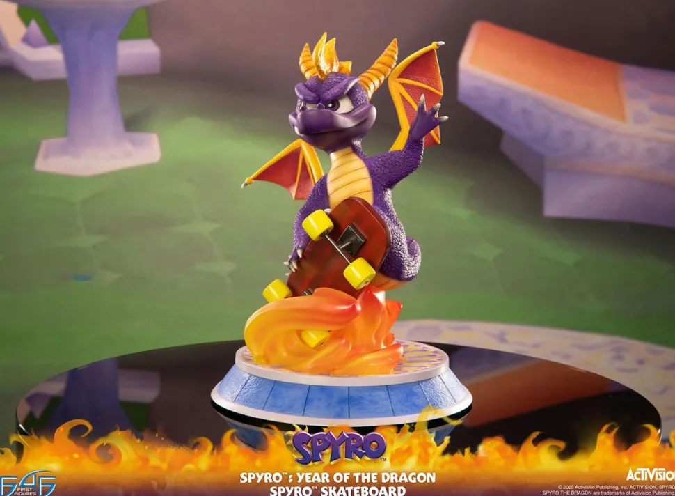 Spyro the Dragon - Year of the Dragon Spyro (Skateboard Version) 13" Statue