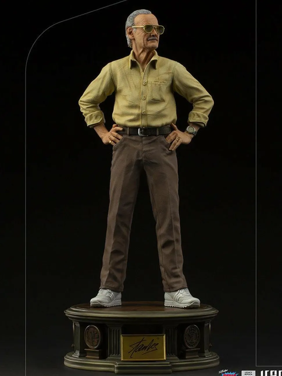 Stan Lee - Stan Lee 1/4 Scale Legacy Statue