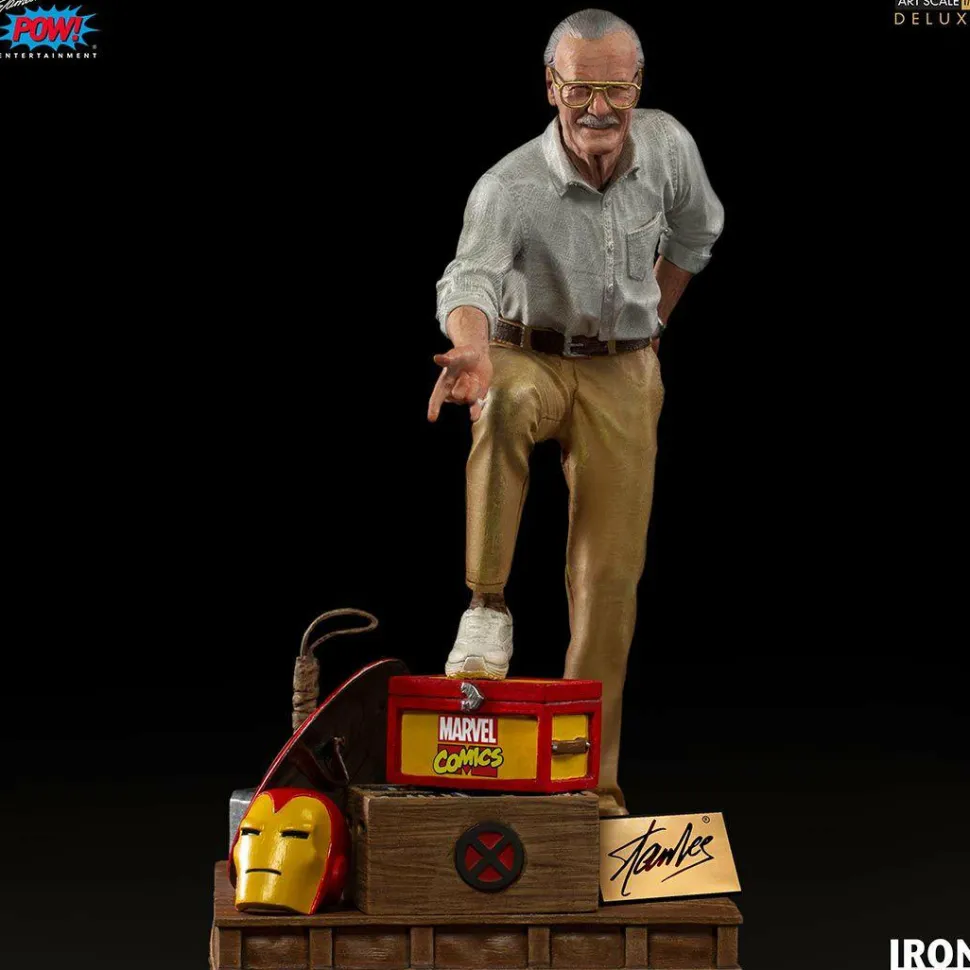 Stan Lee - Stan Lee Deluxe 1/10th Scale Statue