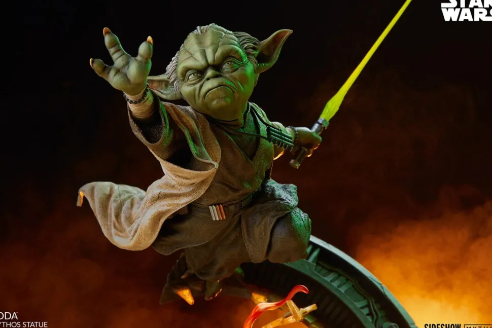 Star Wars - Yoda Mythos 17” Statue