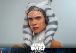 Star Wars: Ahsoka - Ahsoka Tano 1/6th Scale Hot Toys Action Figure