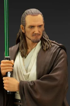 Star Wars Episode I: The Phantom Menace - Qui-Gon Jinn ArtFX 1/10th Scale Statue