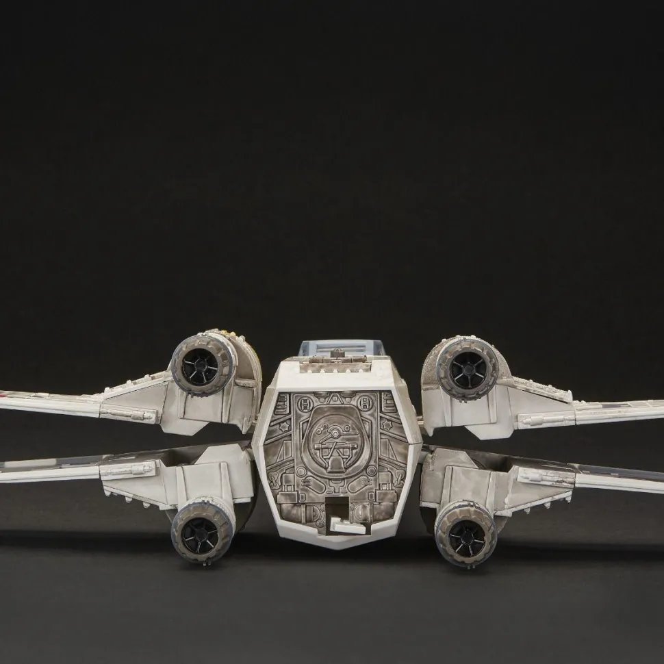 Star Wars Episode IV: A New Hope - Luke Skywalker's Red Five X-Wing Fighter Vintage Collection Kenner 3.75" Scale Action Figure Vehicle